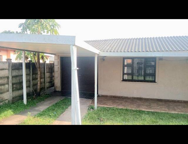 2 BEDROOM HOUSE FOR SALE IN ESIKHAWINI H